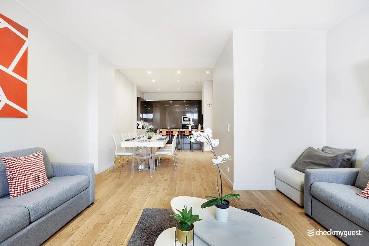 Magnifique Loft Atelier Parisien 180m2. Apartament